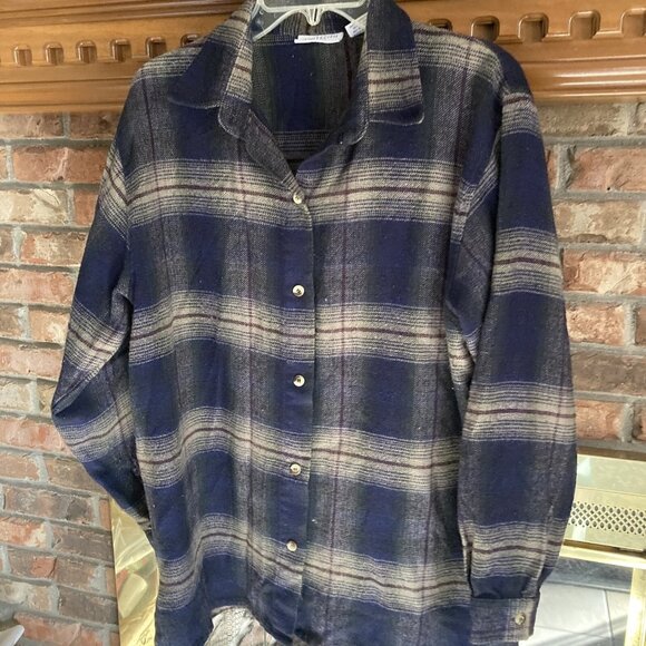 Whitefish Bay Blue Flannel Shirt Size Large - Picture 2 of 7